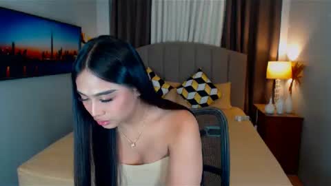 ellie online show from January 30, 2025, 8:53 pm