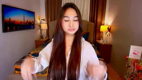 ellie online show from September 16, 2025, 7:04 pm