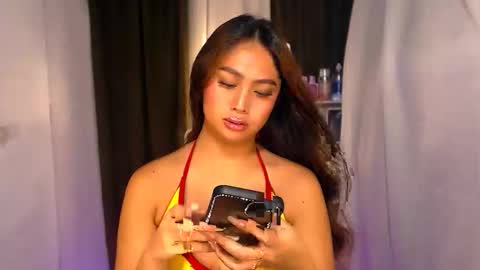 Snapshot of elliecummers chatting on April 25, 2026, 6:16 pm ellie online show from April 25, 2026, 6:16 pm