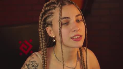 elliecutes online show from February 9, 2025, 2:50 pm