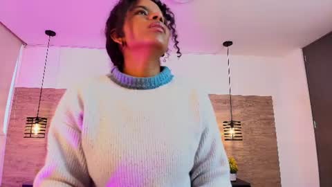 Snapshot of elliee_alves chatting on July 1, 2026, 1:34 pm elliee_alves online show from July 1, 2026, 1:34 pm