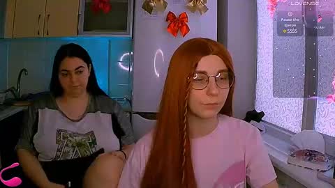 Snapshot of ellies_8 chatting on February 4, 2025, 12:33 pm Ellie online show from February 4, 2025, 12:33 pm