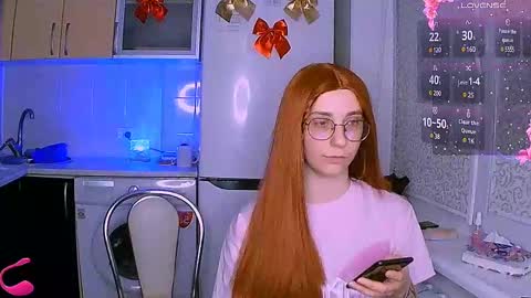 Snapshot of ellies_8 chatting on February 4, 2025, 5:12 pm Ellie online show from February 4, 2025, 5:12 pm