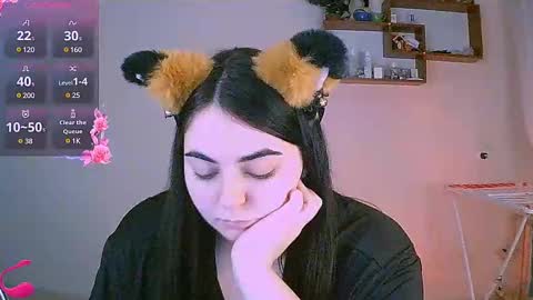 Snapshot of ellies_8 chatting on February 9, 2025, 5:22 pm Ellie online show from February 9, 2025, 5:22 pm