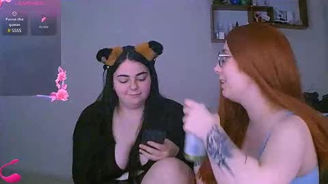 Snapshot of ellies_8 chatting on February 13, 2025, 6:05 pm Ellie online show from February 13, 2025, 6:05 pm