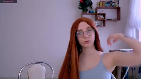 Snapshot of ellies_8 chatting on February 26, 2025, 8:59 am Ellie online show from February 26, 2025, 8:59 am