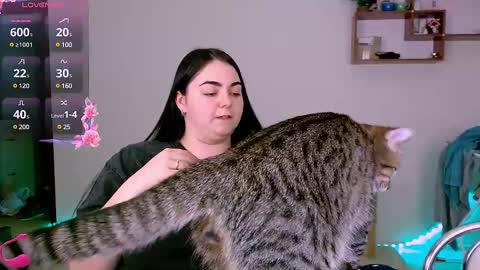 Snapshot of ellies_8 chatting on March 11, 2025, 7:14 pm Ellie online show from March 11, 2025, 7:14 pm