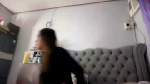 Snapshot of elliesee chatting on July 10, 2026, 1:14 pm ellie online show from July 10, 2026, 1:14 pm