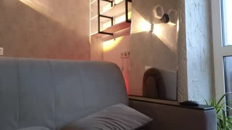 elliot_muscle04 online show from April 24, 2026, 3:25 pm