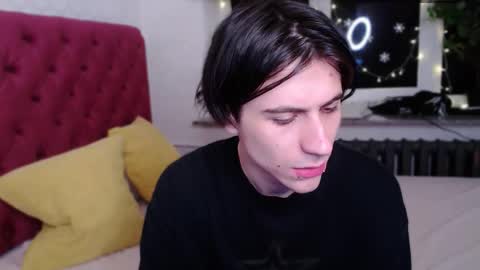 Snapshot of ellis_rin chatting on December 3, 2025, 7:56 pm ellis_rin online show from December 3, 2025, 7:56 pm