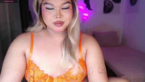 Ellise online show from July 9, 2026, 2:37 am