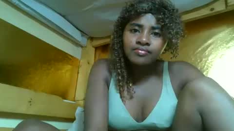 Ellodi online show from June 24, 2026, 11:15 pm