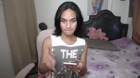 ELLORREY online show from April 7, 2026, 8:37 am