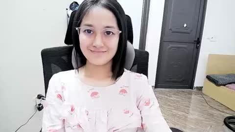 ellsa9x online show from April 21, 2026, 2:37 am