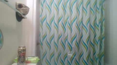 elmario24 online show from April 21, 2026, 7:47 am