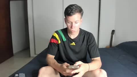 elnenedearg online show from October 5, 2025, 10:40 pm