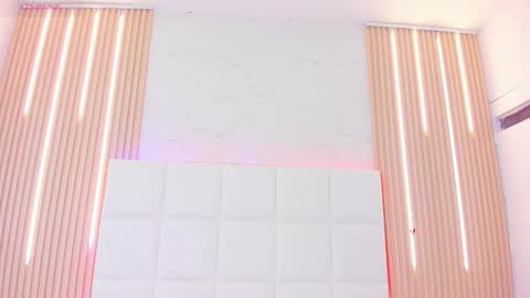 elody_rousse online show from November 5, 2025, 12:49 pm