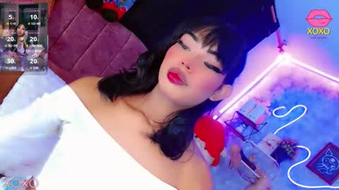 eloise__ online show from January 14, 2026, 2:17 am