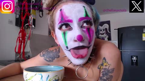 Chelsea  Please help me to reach 100 thumbs up online show from September 16, 2025, 7:59 pm