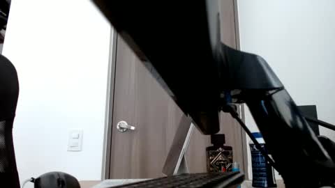 elosocazador online show from February 21, 2025, 7:10 pm