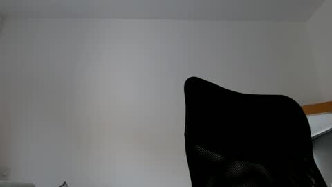 elosocazador online show from March 6, 2025, 7:10 pm