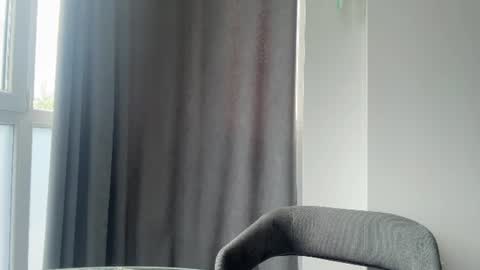 Snapshot of elowynx chatting on June 11, 2026, 8:56 am Milana online show from June 11, 2026, 8:56 am