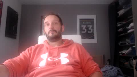 Snapshot of elpiloto05 chatting on July 23, 2026, 11:30 am Elpiloto online show from July 23, 2026, 11:30 am