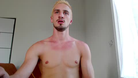 elpsycongroo online show from February 4, 2025, 9:28 am