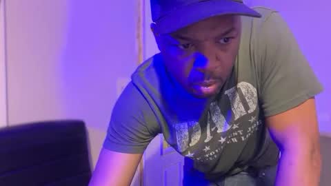 Els9 online show from December 2, 2025, 9:14 am