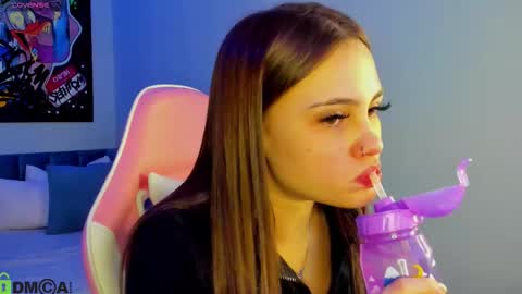 elsa_carterr online show from November 27, 2025, 11:34 am