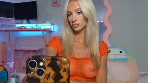 elsa_may online show from July 27, 2026, 1:56 am