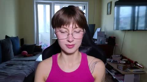 elsaangel online show from March 22, 2026, 1:42 am