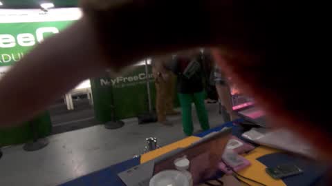 ELS online show from October 24, 2025, 9:44 pm