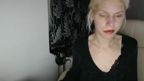 elssa_rush online show from March 1, 2025, 5:05 pm