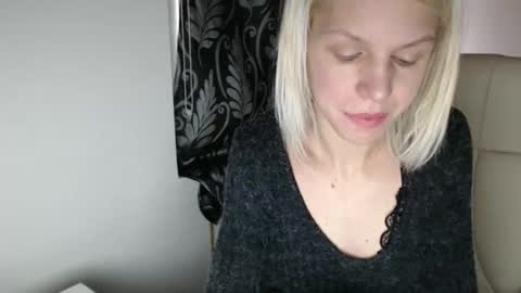 elssa_rush online show from March 2, 2025, 7:54 am