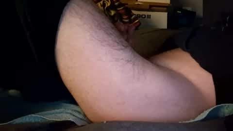 eltonyoo online show from February 11, 2025, 2:14 am