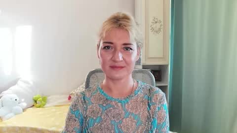 Elvira online show from December 4, 2024, 10:35 am