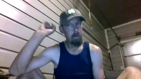 elwooood7 online show from September 28, 2025, 12:21 pm