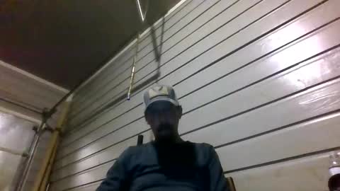 elwooood7 online show from November 23, 2025, 12:38 pm