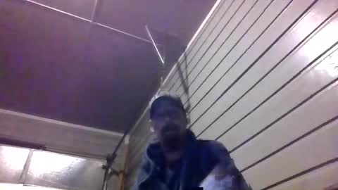 elwooood7 online show from November 27, 2025, 11:23 am