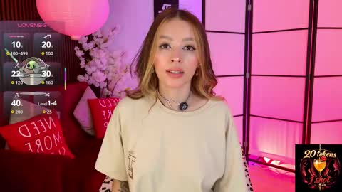 Elysia online show from March 15, 2026, 6:47 pm