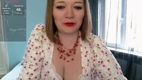 Snapshot of elza1981 chatting on April 29, 2026, 9:13 am elza1981 online show from April 29, 2026, 9:13 am