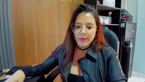 Estefany Martinez Acua INSTAGRAM ema 04oficial online show from December 16, 2025, 8:14 pm