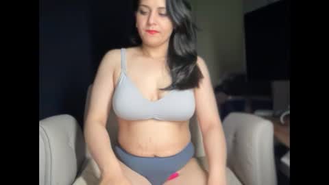 Ema Love online show from September 12, 2025, 1:28 am