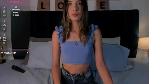 Ema online show from April 17, 2026, 8:45 pm