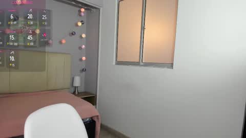 Ema online show from March 8, 2025, 6:58 pm