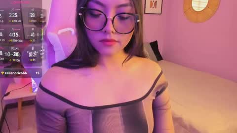 Ema online show from September 12, 2025, 7:58 pm