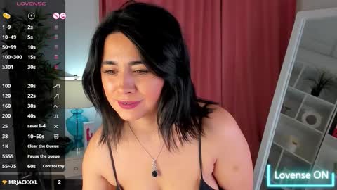 EmaBrownie online show from October 28, 2025, 5:59 pm