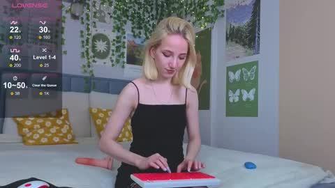 Emma online show from October 10, 2025, 12:26 pm