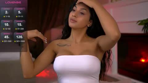 Ema online show from October 6, 2025, 2:20 am